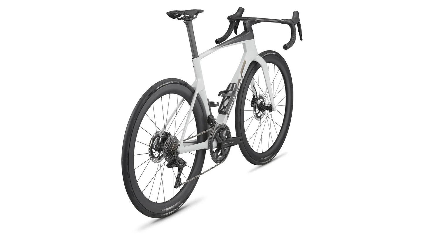 Teammachine R 01 TWO
