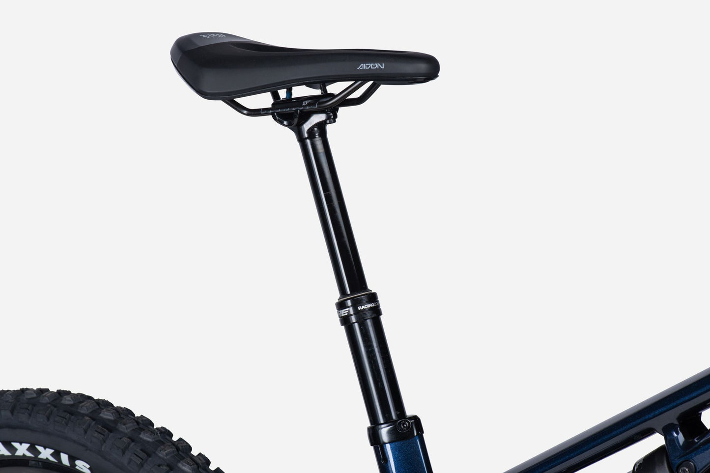 Overvolt AM 7.7 2023