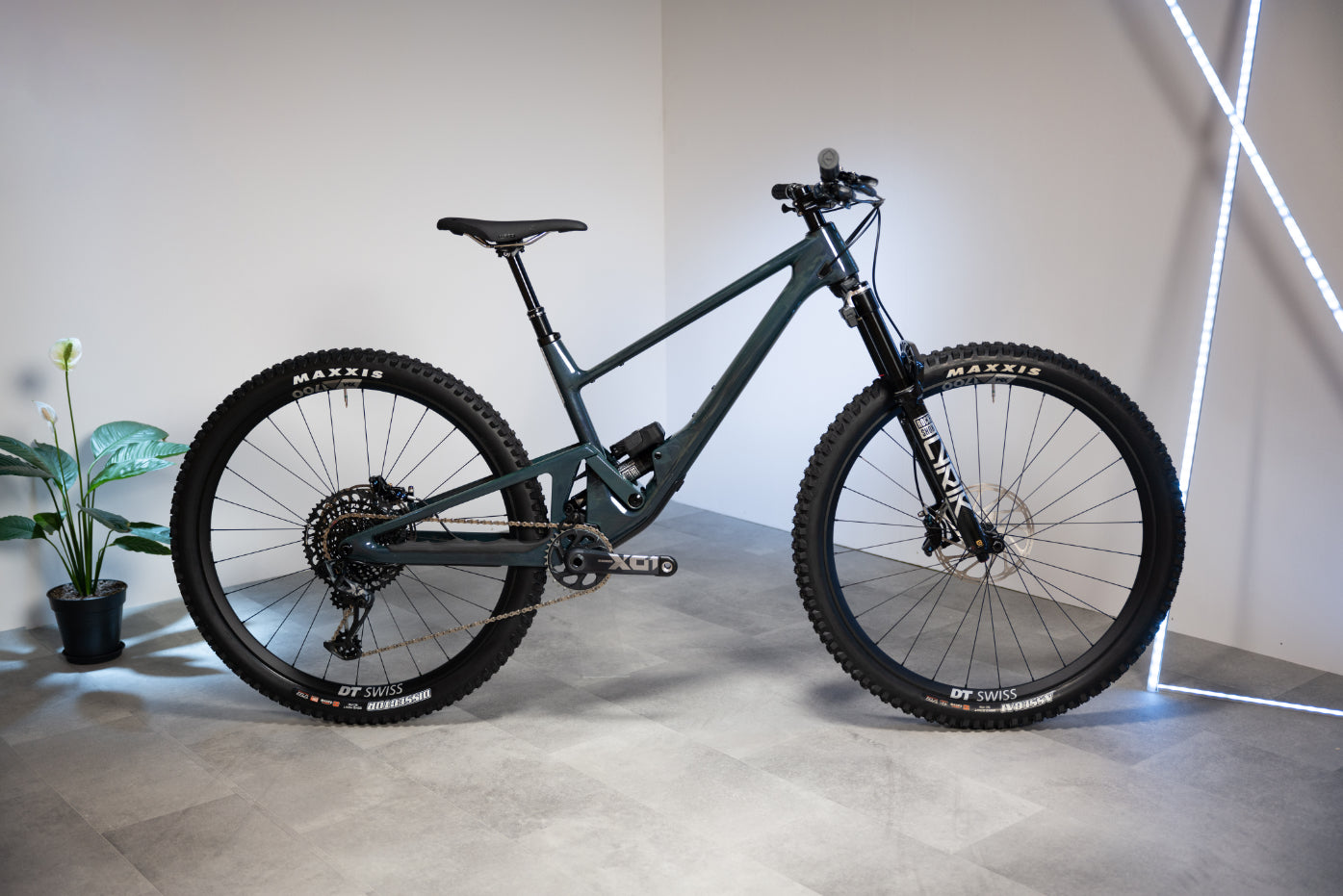 4060 ST LTD 2024